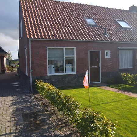 Bed En Breakfast Uitrust Lauwerzijl 外观 照片