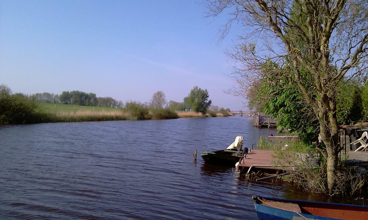 Bed En Breakfast Uitrust Lauwerzijl 外观 照片